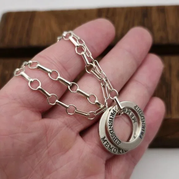 7 Inch Sterling Silver Friendship Memories Charms Bracelet A910 - Picture 3 of 8